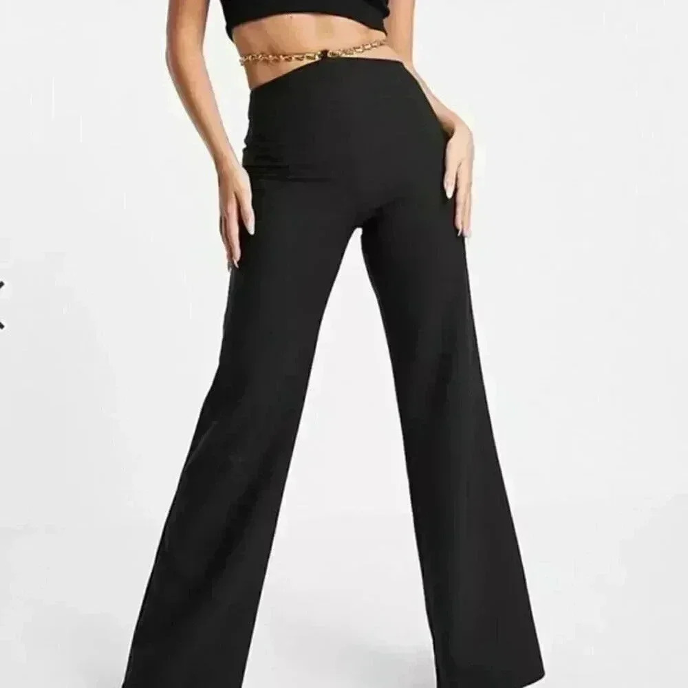 NWT ASOS wide leg pant with gold chain waist in black size 8
